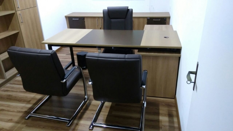 Mesa para Recepção de Consultório